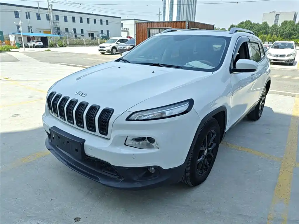 Jeep Cherokee 2016 — фото 2