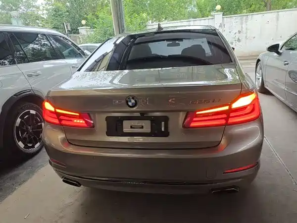BMW 5 Series 2020