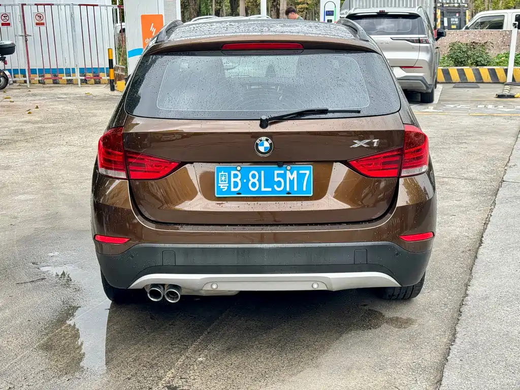 BMW X1 2015 — фото 5