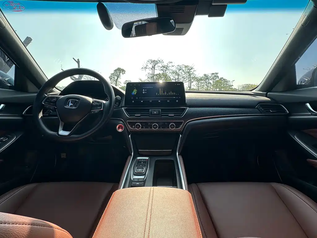 Honda Inspire 2023 — фото 14