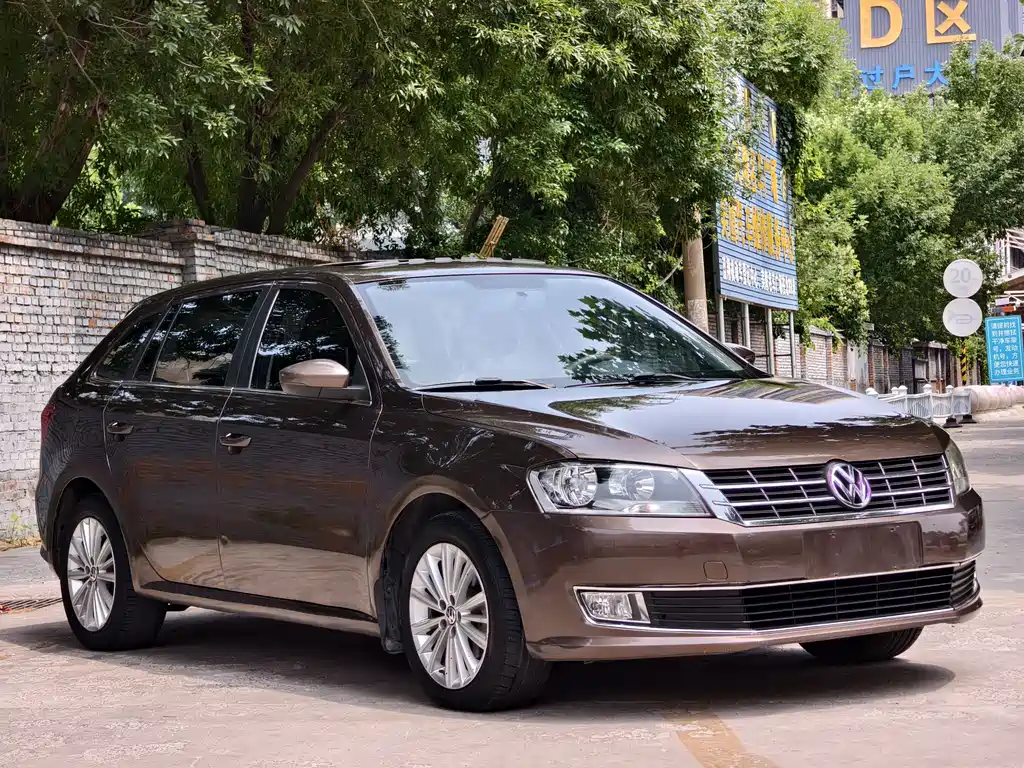 Volkswagen Gran Lavida 2014