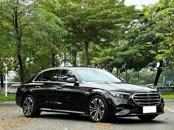 Mercedes-Benz E-Class 2025