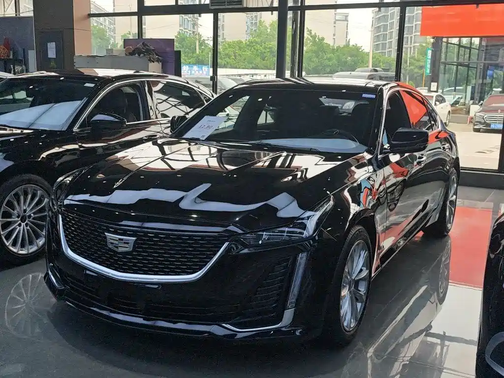 Cadillac CT5 2020 — фото 1