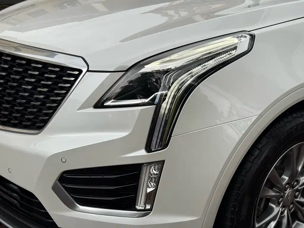 Cadillac XT5 2019 — фото 15