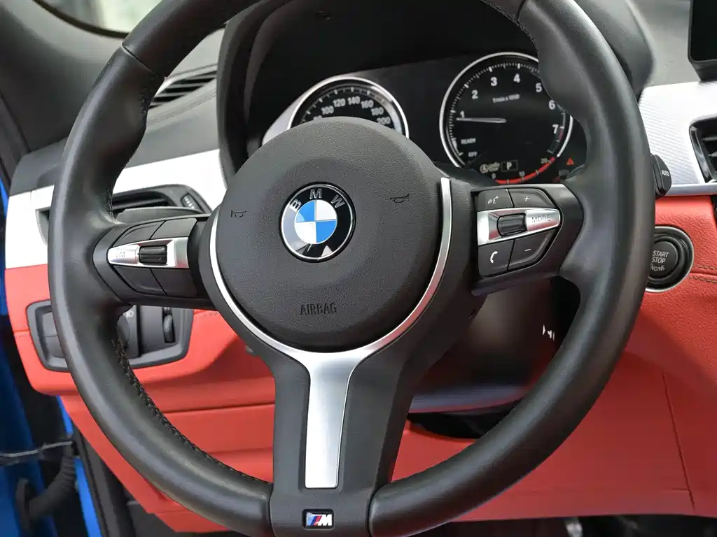 BMW X2 2020 — фото 11