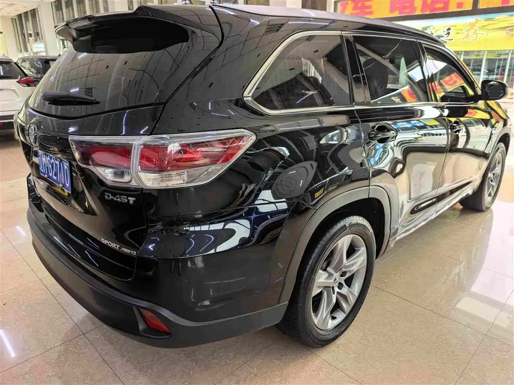Toyota Highlander 2016 — фото 4