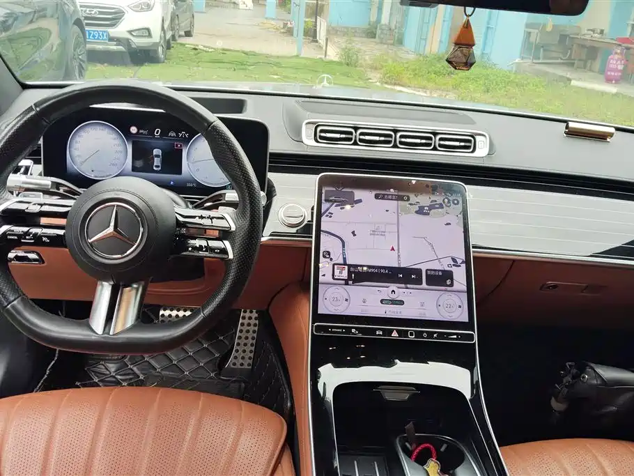 Mercedes-Benz S-Class 2023 — фото 12