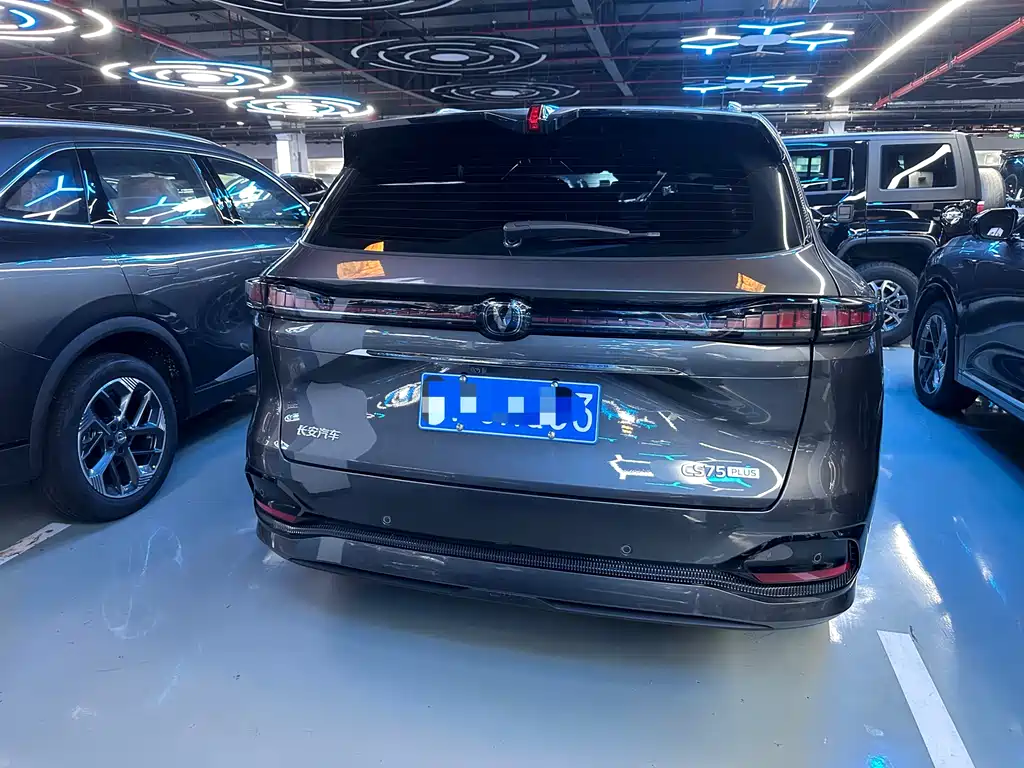 Changan CS75PLUS 2024 — фото 16