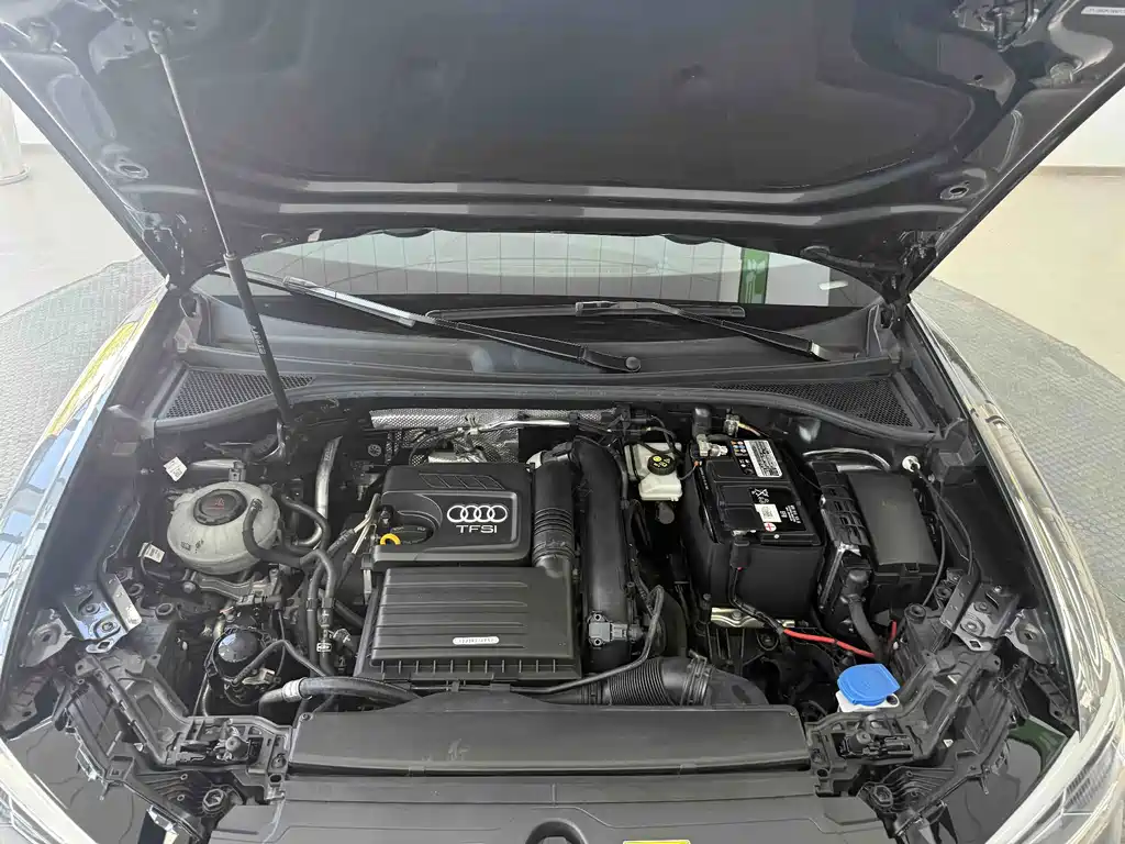 Audi Q3 2023 — фото 21