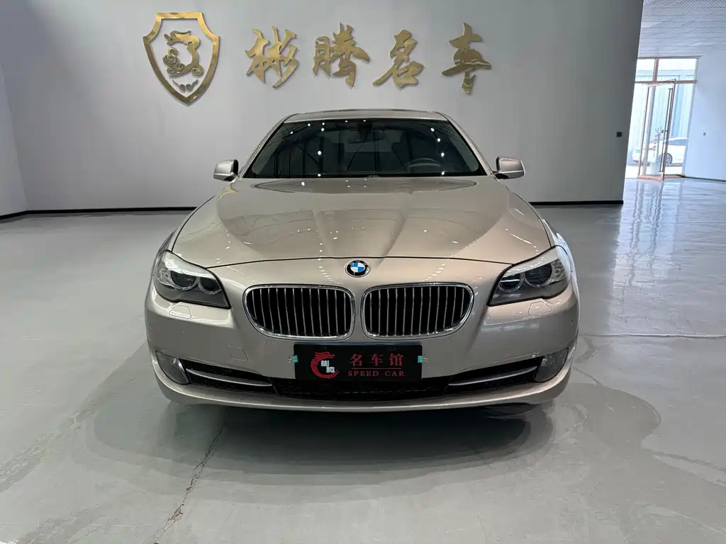 BMW 5 Series 2013 — фото 1