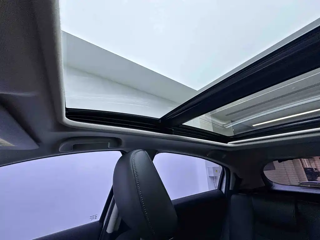 Honda Vezel 2022 — фото 19