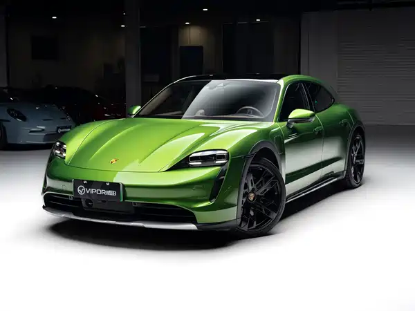 Porsche Taycan 2022