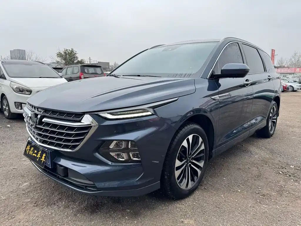 Wuling Victory 2022