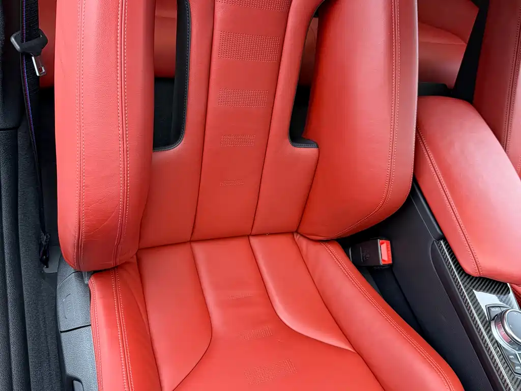 BMW M4 2018 — фото 20