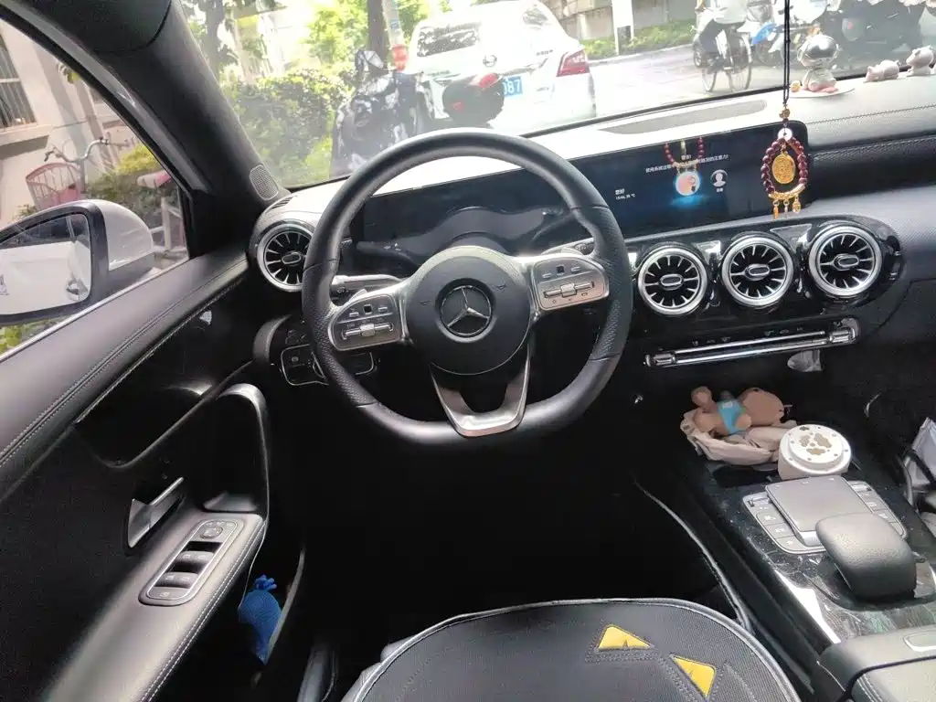 Mercedes-Benz A-Class 2022