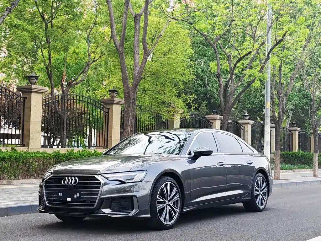 Audi A6L 2020 — фото 1