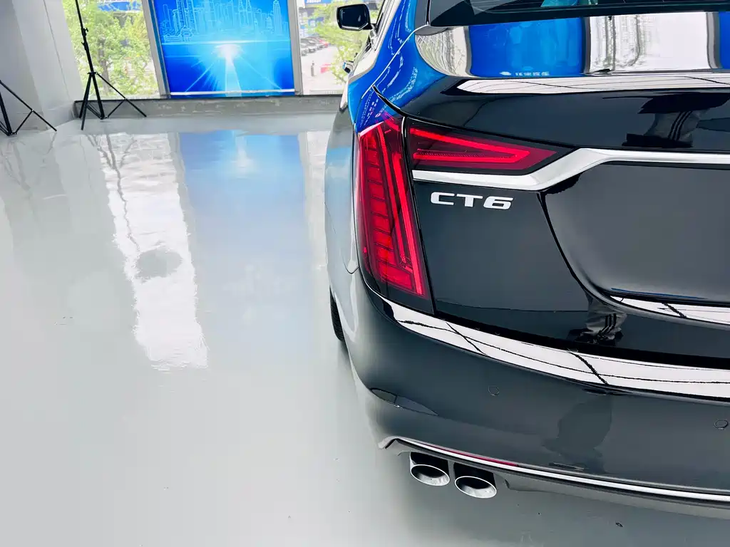 Cadillac CT6 2021 — фото 10