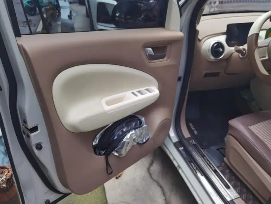 Wuling Hongguang MINIEV 2025