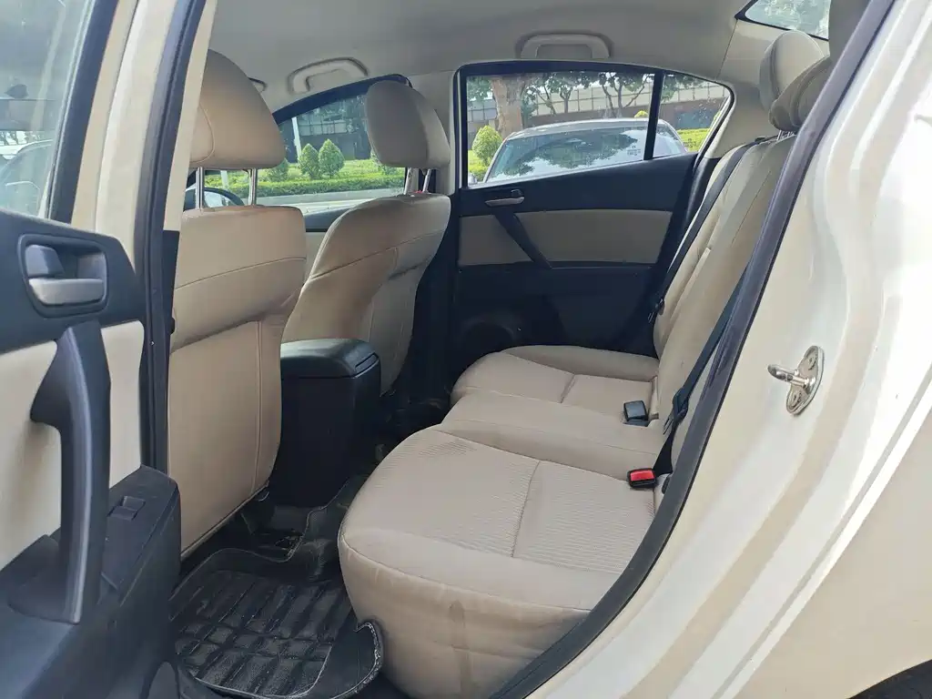 Mazda 3 Xingcheng 2016