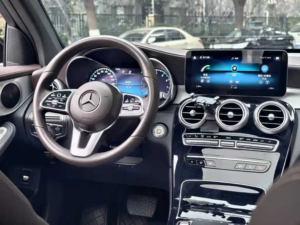 Mercedes-Benz GLC 2021