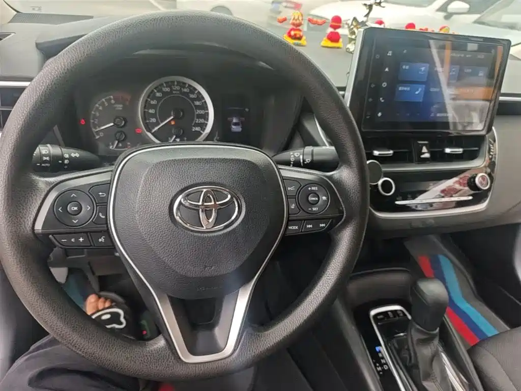 Toyota Corolla 2021 — фото 10