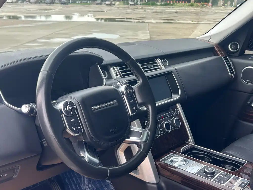 Land Rover Range Rover 2017 — фото 17