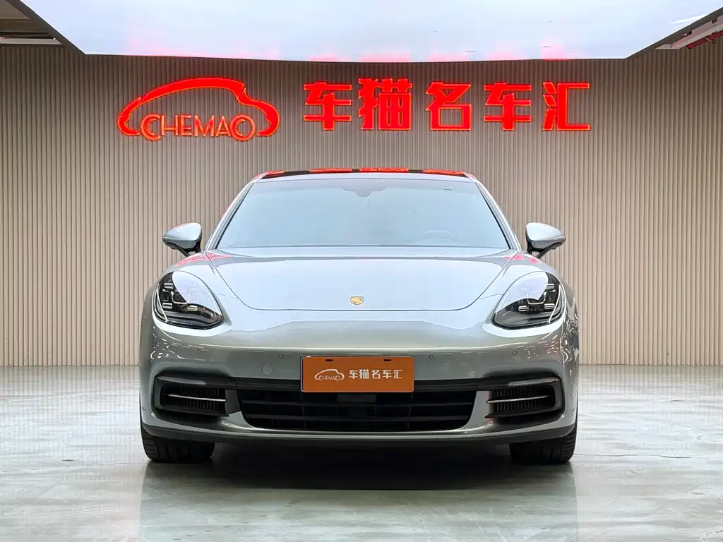 Porsche Panamera 2020 — фото 17