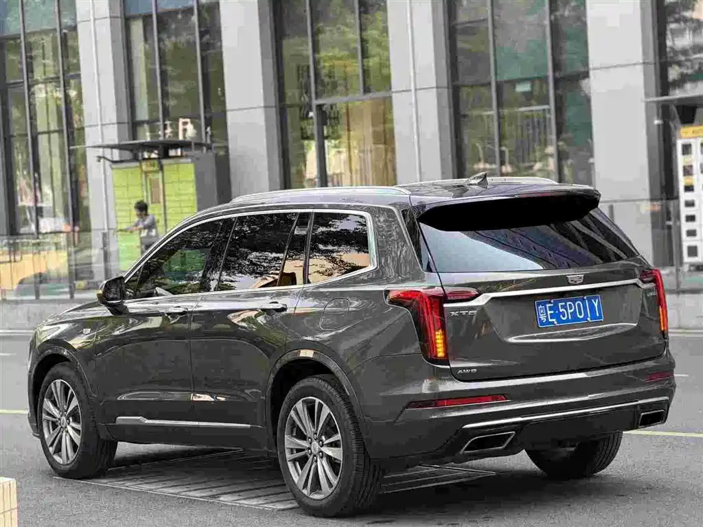 Cadillac XT6 2020 — фото 3