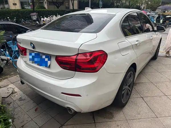 BMW 1 Series 2020