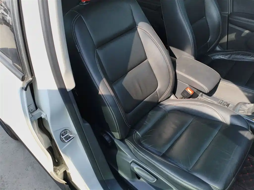 Volkswagen Tiguan 2018 — фото 19