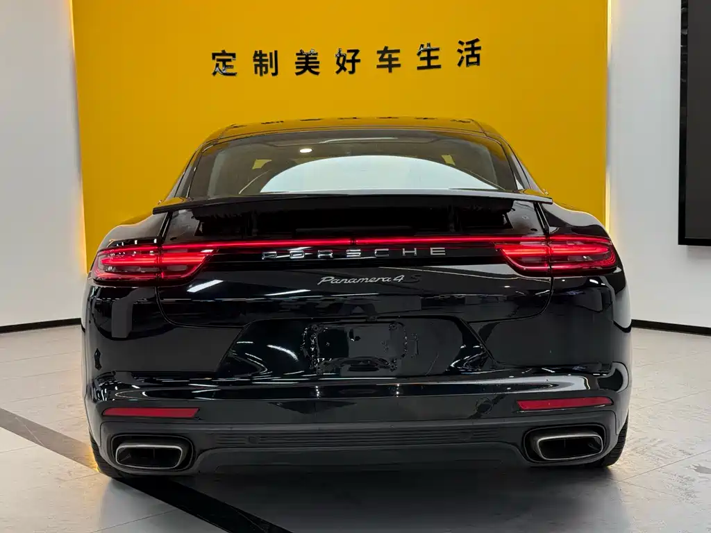 Porsche Panamera 2018 — фото 6