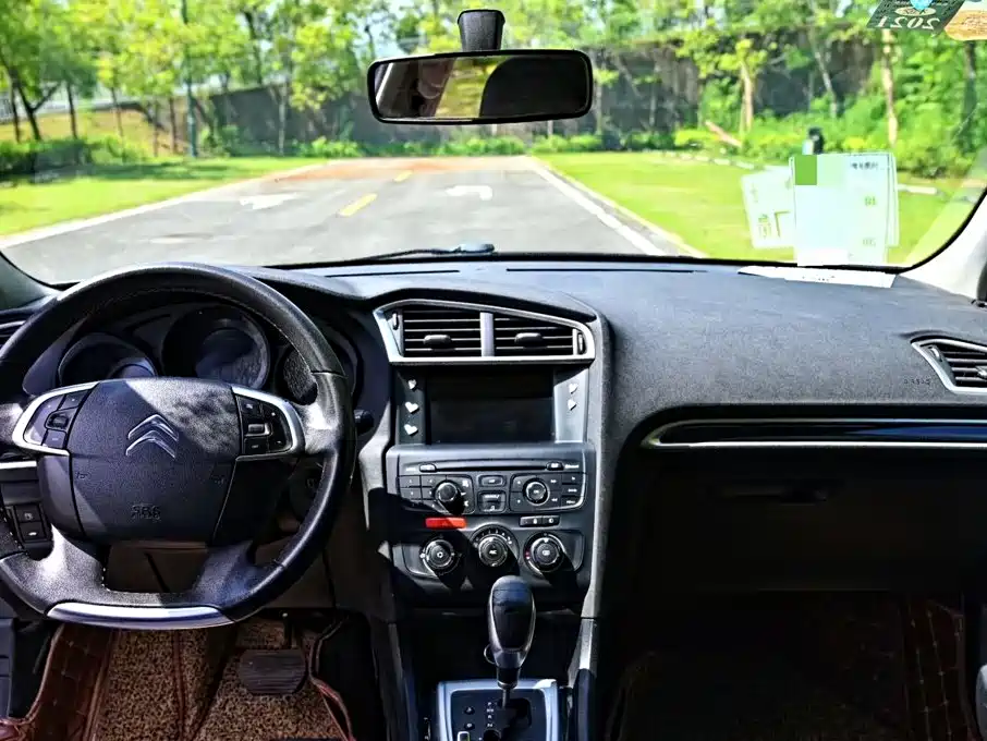 Citroën C4L 2014 — фото 7