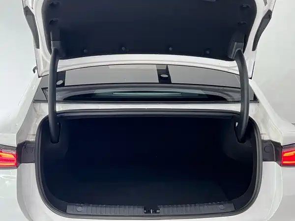 BYD Seal 06 2025