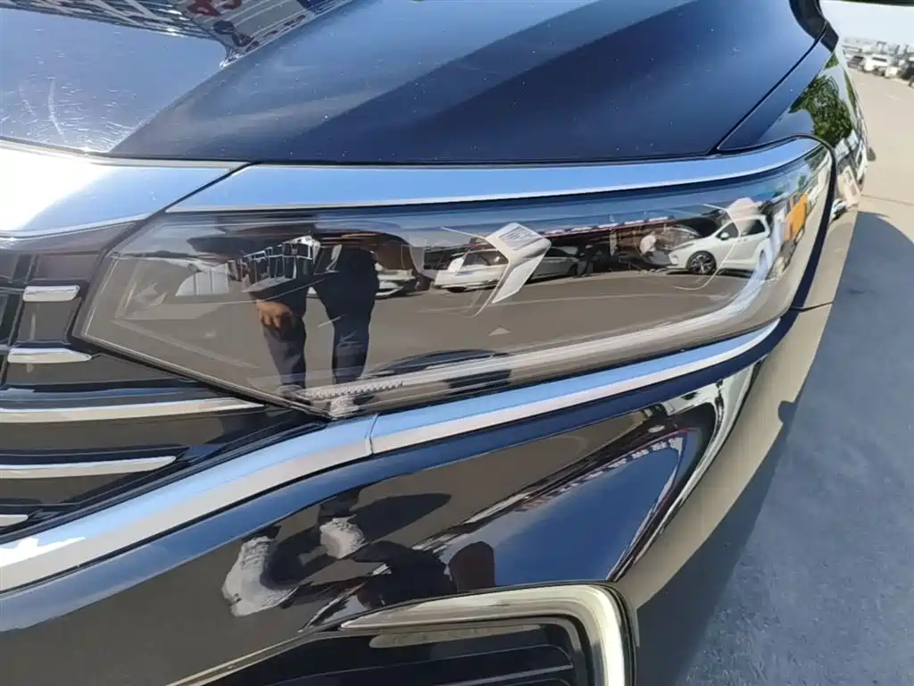 Volkswagen Passat PHEV 2022 — фото 24