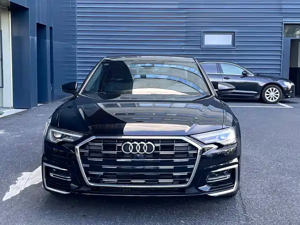 Audi A6L 2025