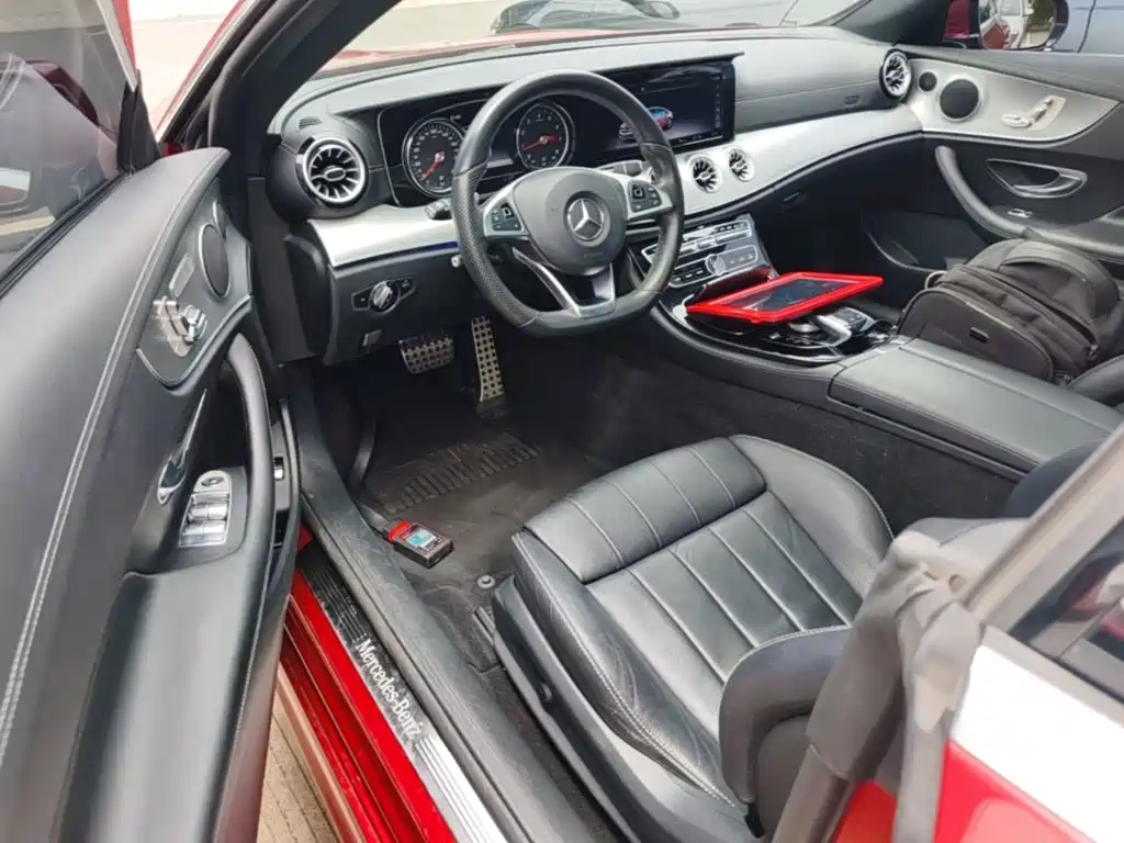 Mercedes-Benz E-Class 2017 — фото 16