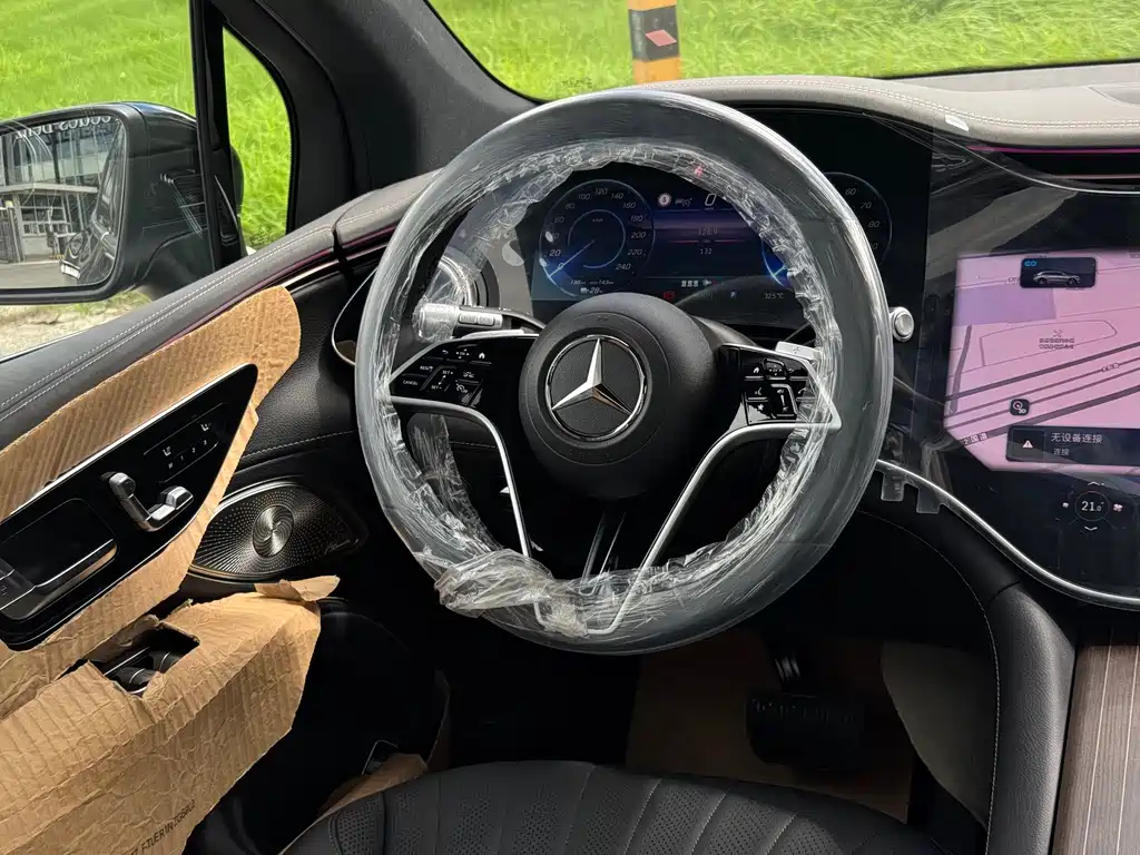 Mercedes-Benz EQS SUV 2026 — фото 20