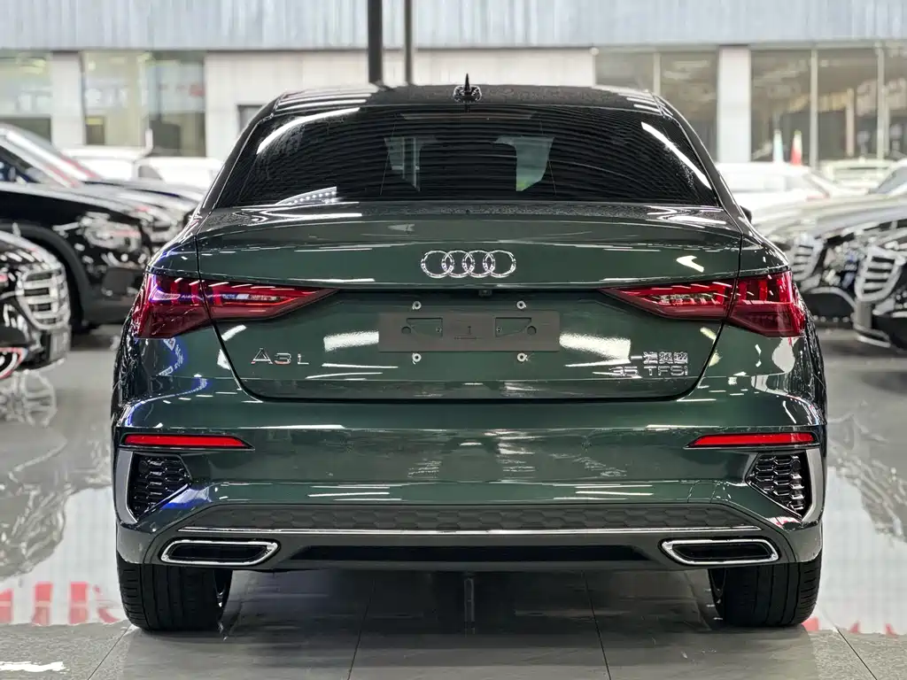 Audi A3 2023 — фото 4