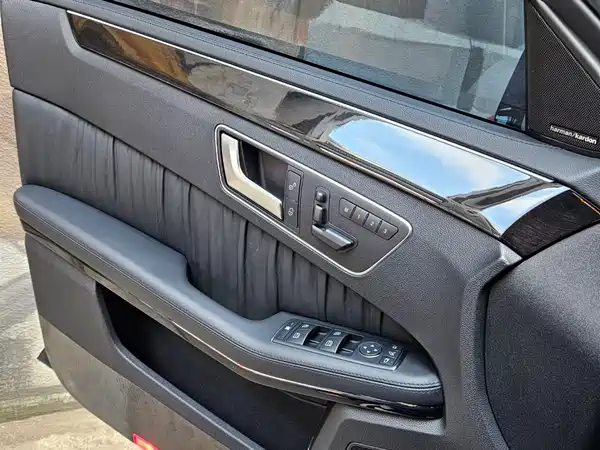 Mercedes-Benz E-Class 2013