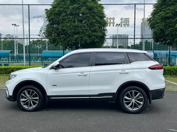 Geely Boyue 2018
