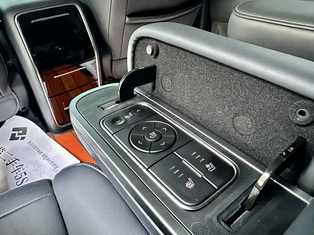 GAC Motor Trumpchi M8 2022 — фото 11