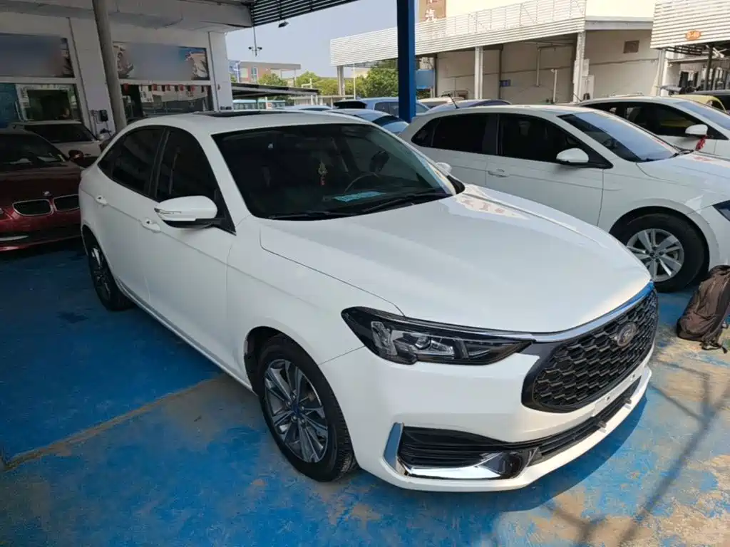 Ford Escort 2022