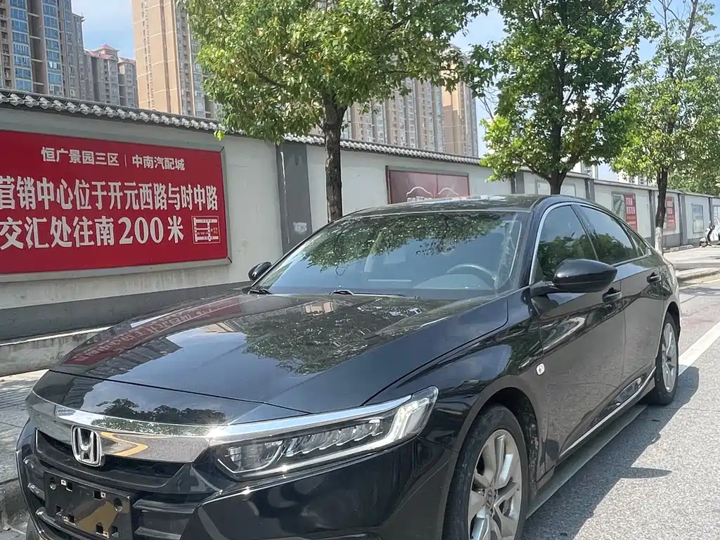 Honda Accord 2019 — фото 1