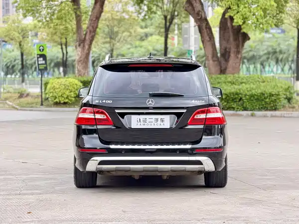 Mercedes-Benz M-Class 2015