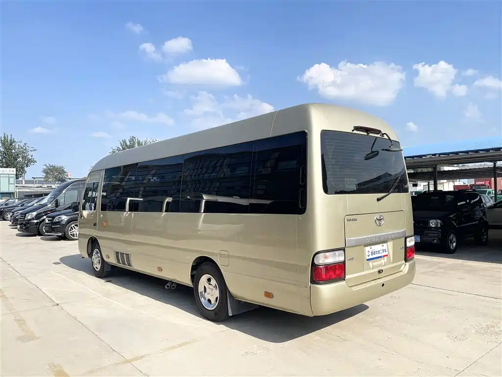 Toyota Coaster 2018 — фото 18