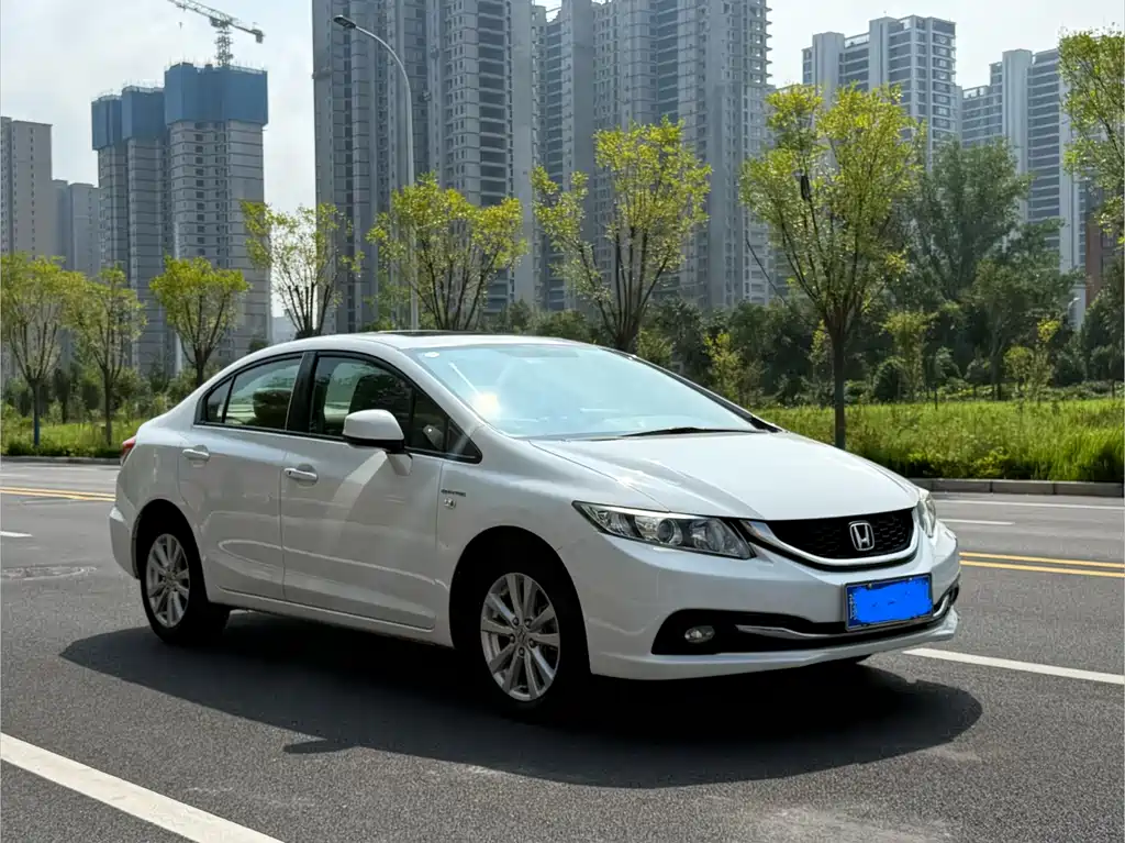 Honda Civic 2016 — фото 3