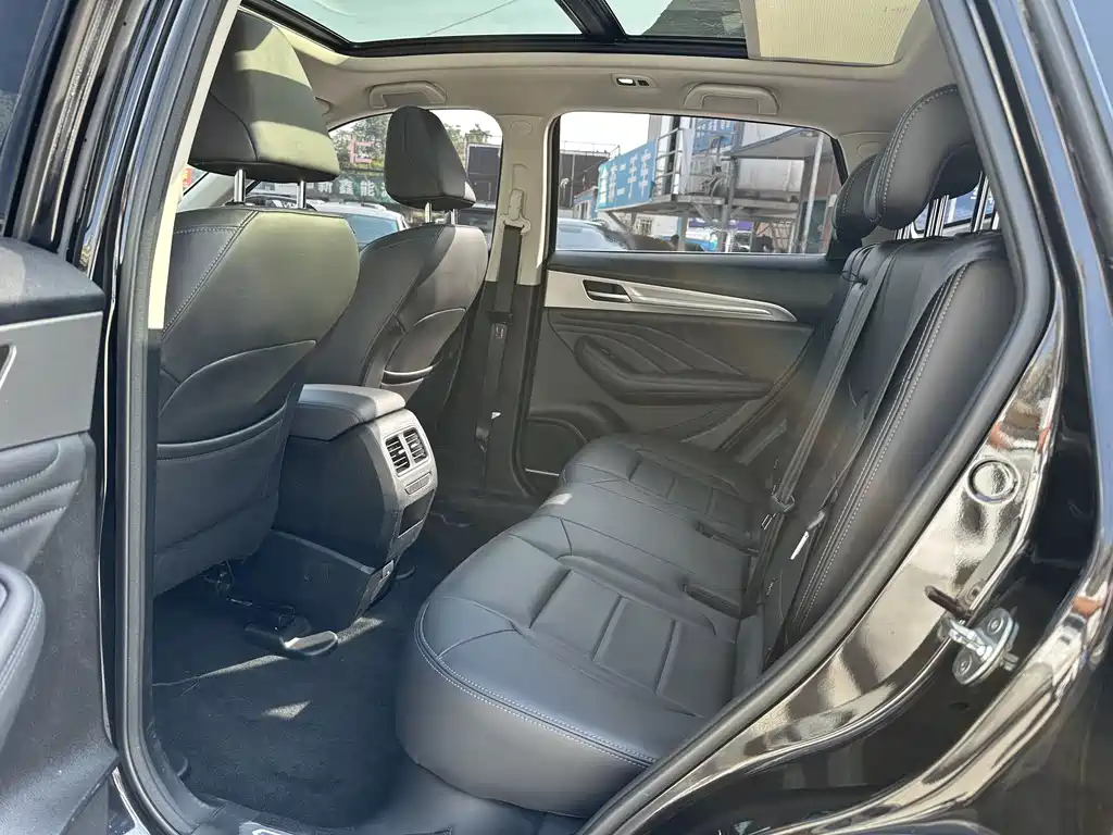 Haval F7 2019 — фото 10