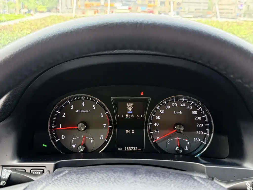 Toyota Crown 2018 — фото 11