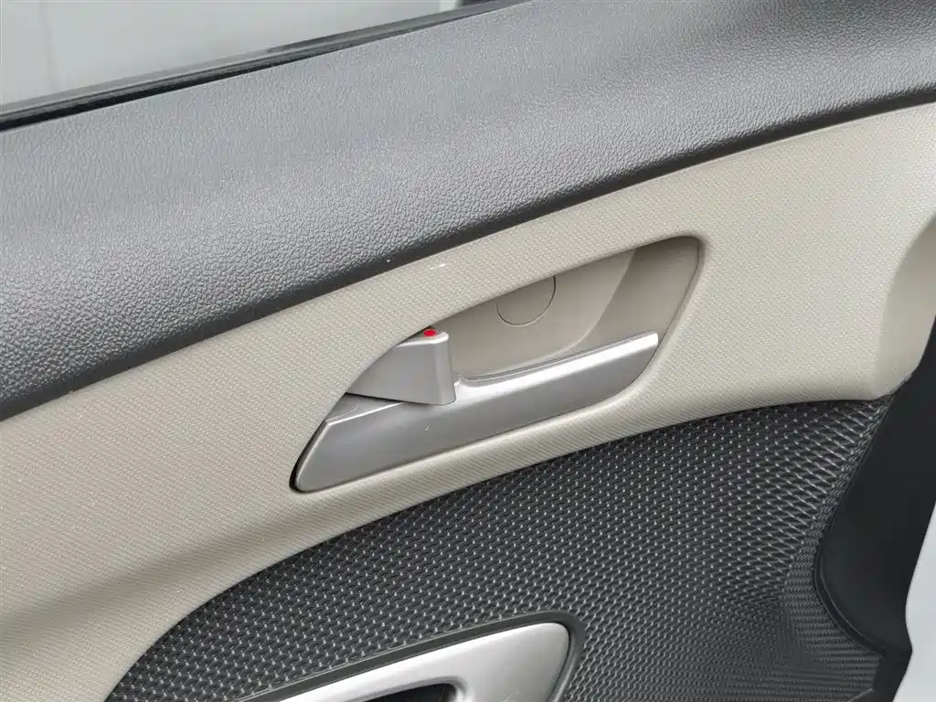 Chevrolet Sail 2015 — фото 9