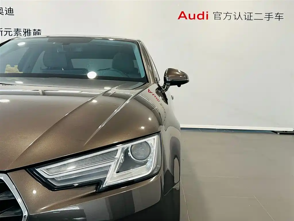 Audi A4L 2017 — фото 14